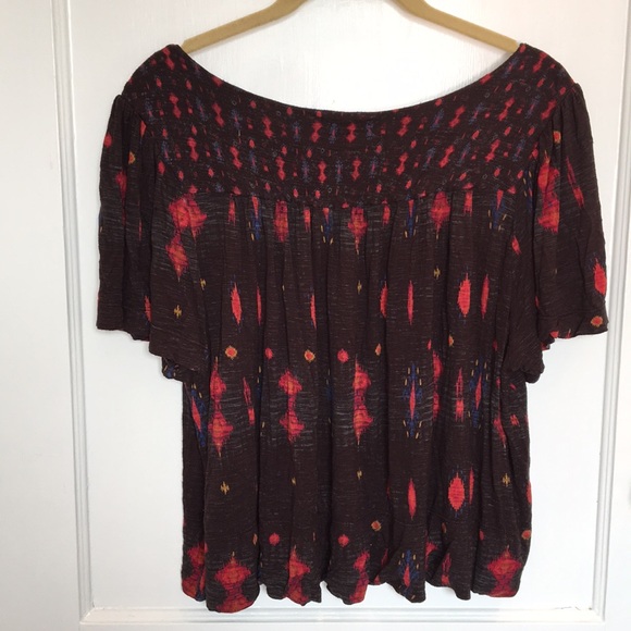 Soft multi-colored flowy t-shirt - Picture 2 of 4